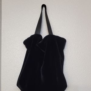 Faux fur shoulder tote bag